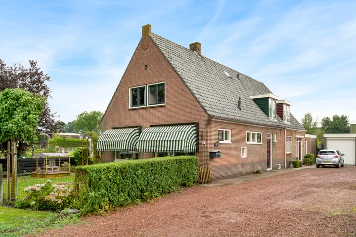 Kerkstraat 42 in Waarland foto