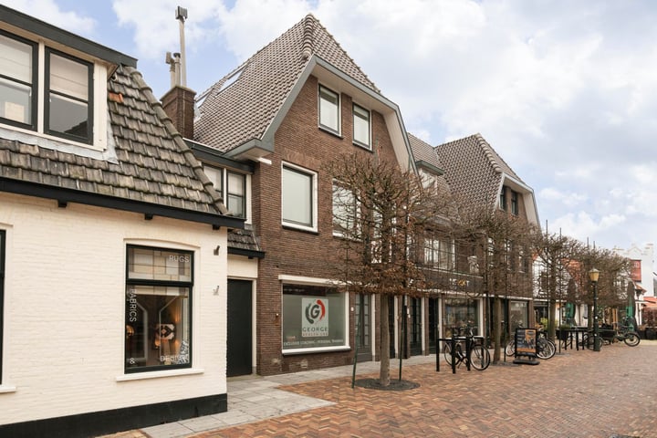 Kerkstraat 4A in Wassenaar foto