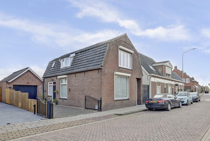 Kerkstraat 5 in Kerkdriel foto