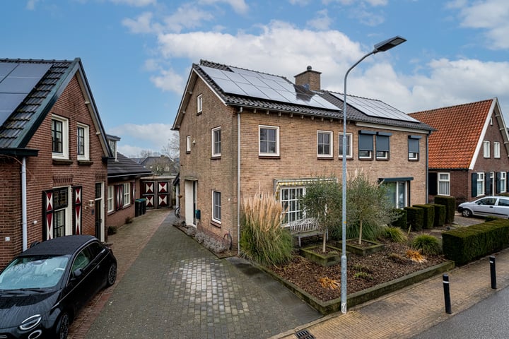 Kerkstraat 60 in Giesbeek foto