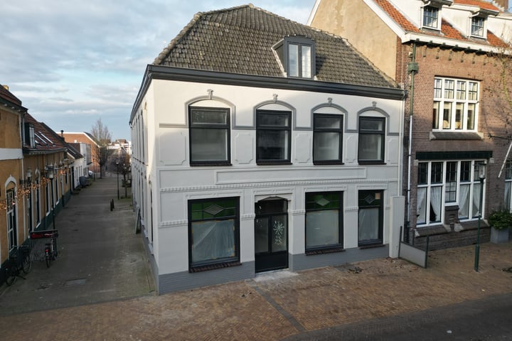 Kerkstraat 6b in Axel foto