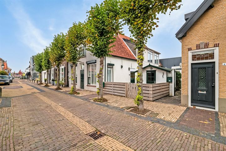 Kerkstraat 7a in Numansdorp foto
