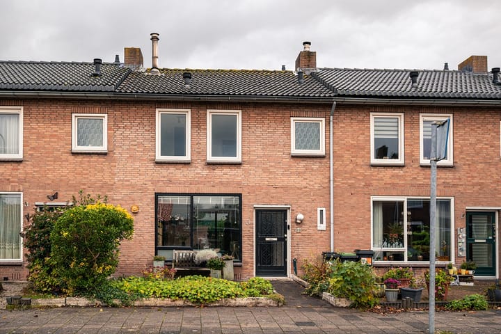 Kerkstraat 89 in Nieuw-Vennep