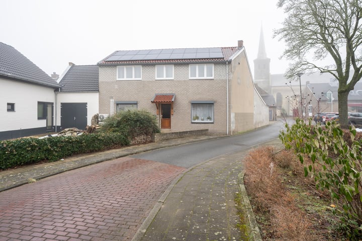 Kerkvonderen 3 in Buchten foto