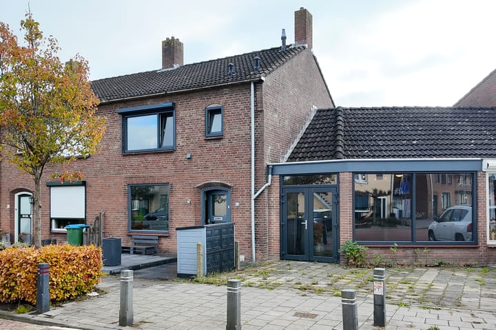 Foto van woning Kerkweg 10, Klundert