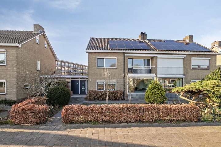 Kerkweg 134 in Ridderkerk foto