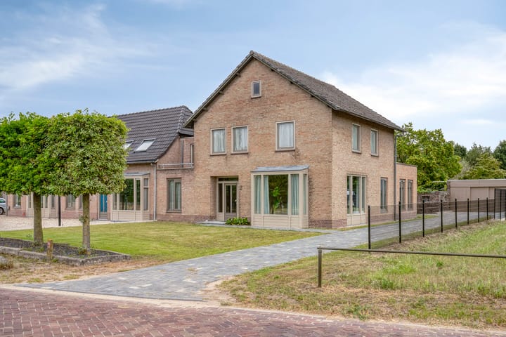 Kerkweg 2 in Heesch foto