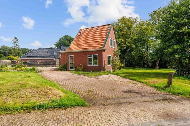 Kerkweg 43 in Sebaldeburen foto