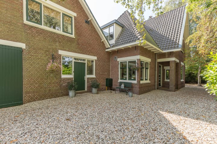 Kerkweg 66 in Woubrugge foto