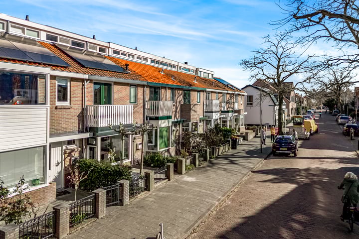 Kerkweg 86 in Santpoort-Noord foto