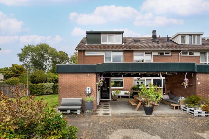 Kerveltuin 9 in Leiderdorp foto