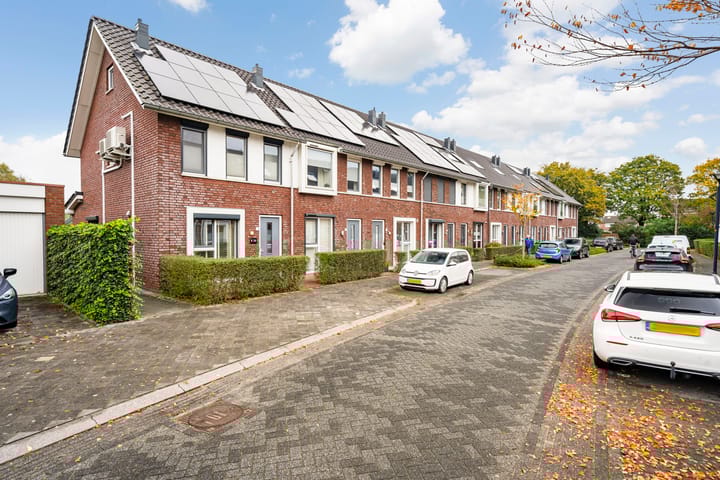 Keurvorstsingel 1 in Huissen foto