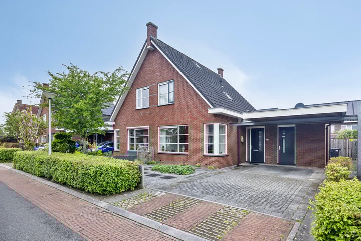 Kiel 6 in Meppel foto