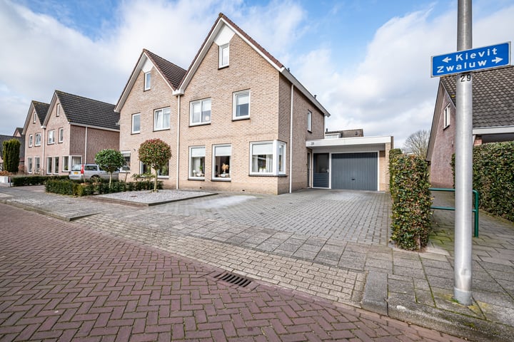 Kievit 31 in Staphorst foto