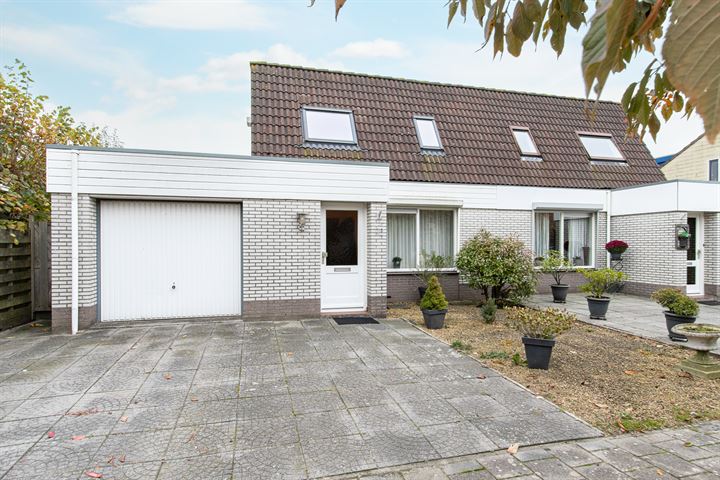 Kievitstraat 10 in Hedel foto