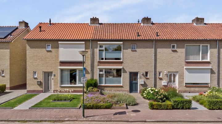 Kievitstraat 10 in Reusel foto