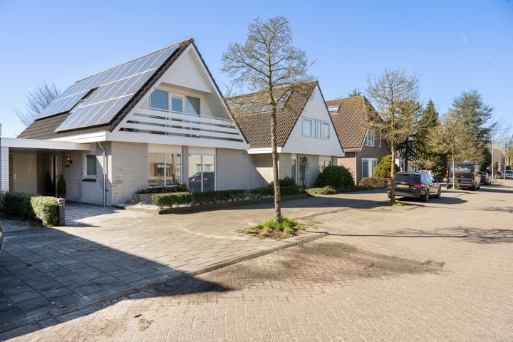 Kijkduinlaan 10 in Tilburg foto