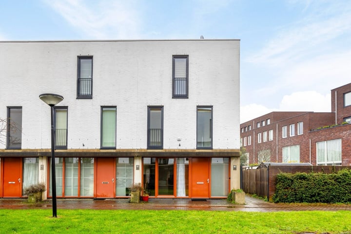 Kingstonplantsoen 28 in 's-Gravenhage foto