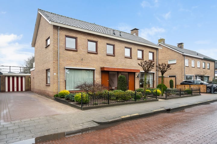 Klaas Bosstraat 13 in Putten foto