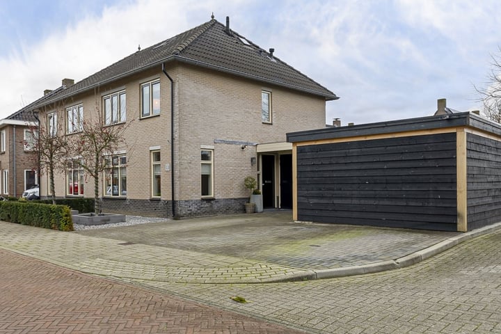 Klaproos 13 in Harbrinkhoek foto