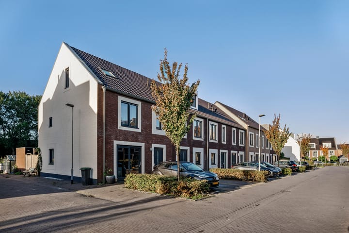 Klaproos 7 in Ouderkerk aan de Amstel