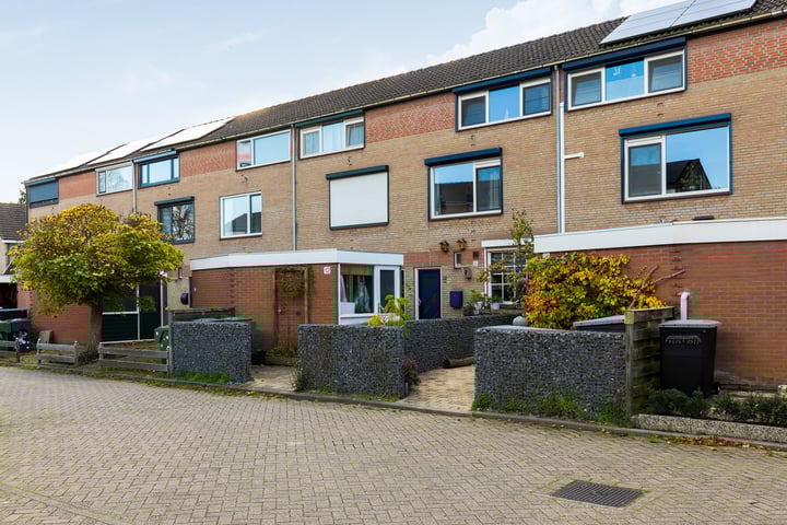 Klaproosstraat 14 in Klaaswaal foto