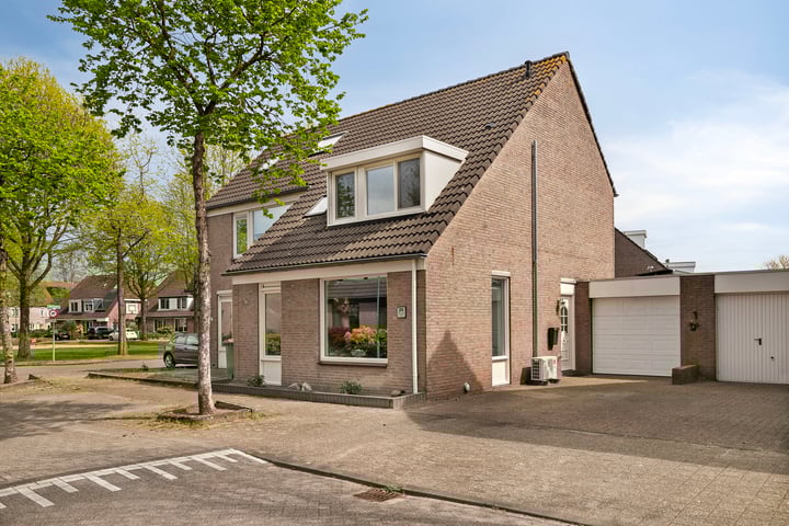 Klarenberg 25 in Breda foto