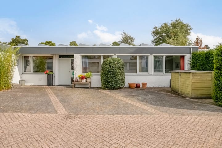 Klaroenlaan 14 in Uden foto