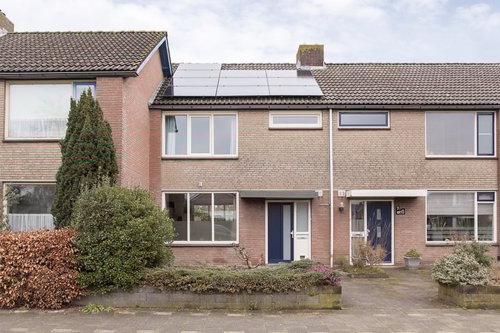 Klaroenring 5 in Etten-Leur foto