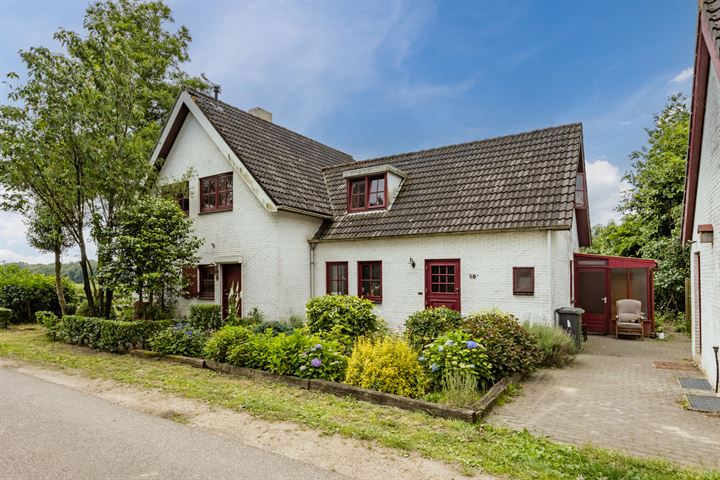 Kleefseweg 89 in Ven-Zelderheide foto
