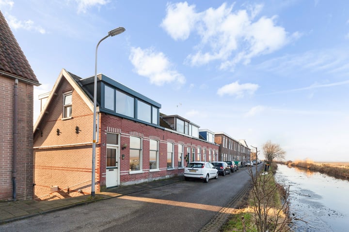 Kleikade 18 in Waddinxveen foto