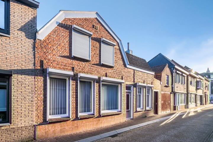 Kleine Bagijnestraat 10 in Hulst foto