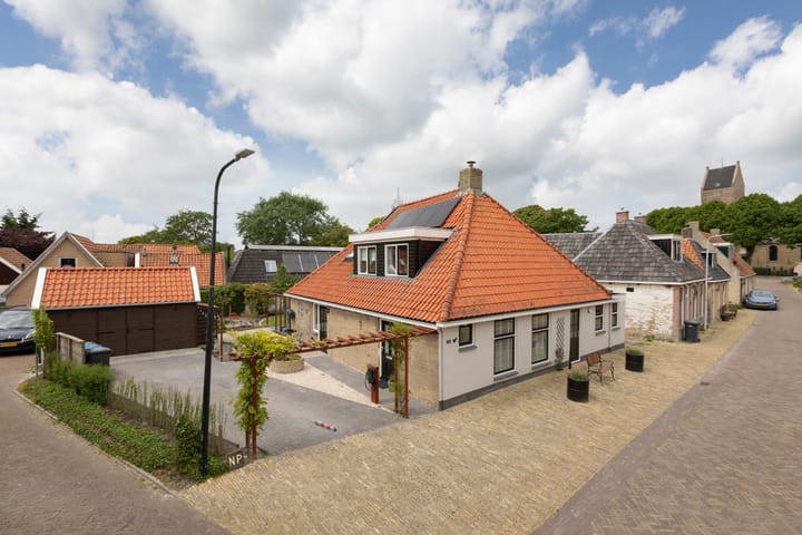 Kleine Buren 24 in Pingjum foto