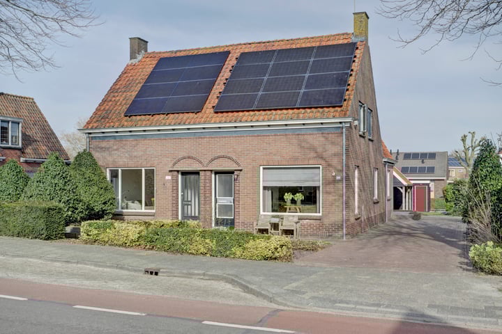 Kleingouw 208 in Andijk foto