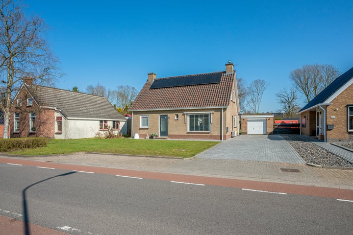 Klinkerweg 83 in Finsterwolde foto