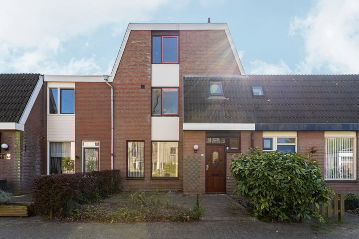 Klipgriend 94 in Almere foto
