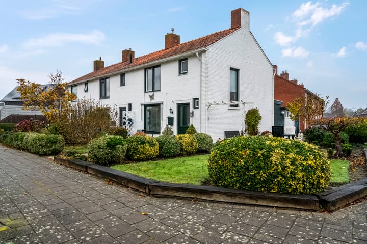 Klipperlaan 11 in Delfzijl