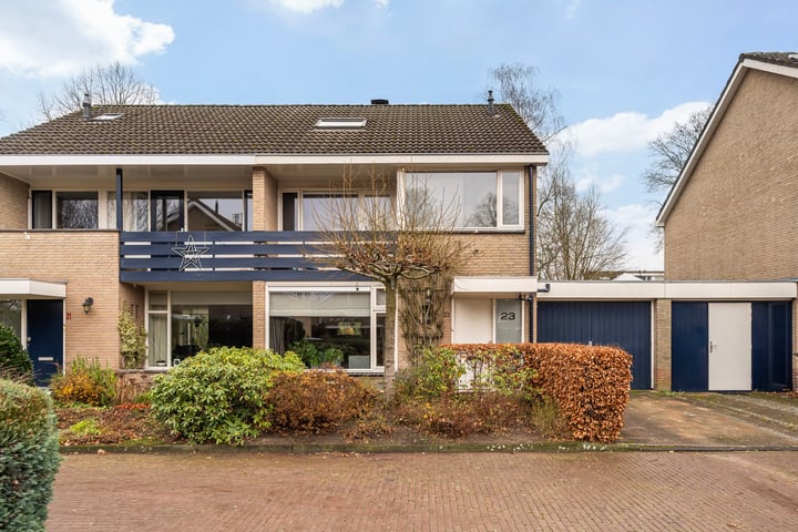 Kloosterhof 23 in Dalfsen foto