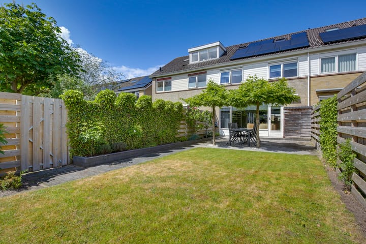 Kloosterhof 38 in Dalfsen foto