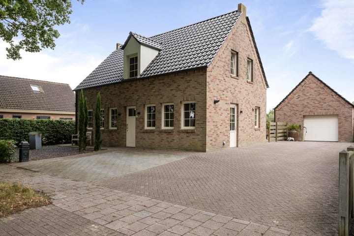 Kloostermanswijk WZ 64 in Klazienaveen