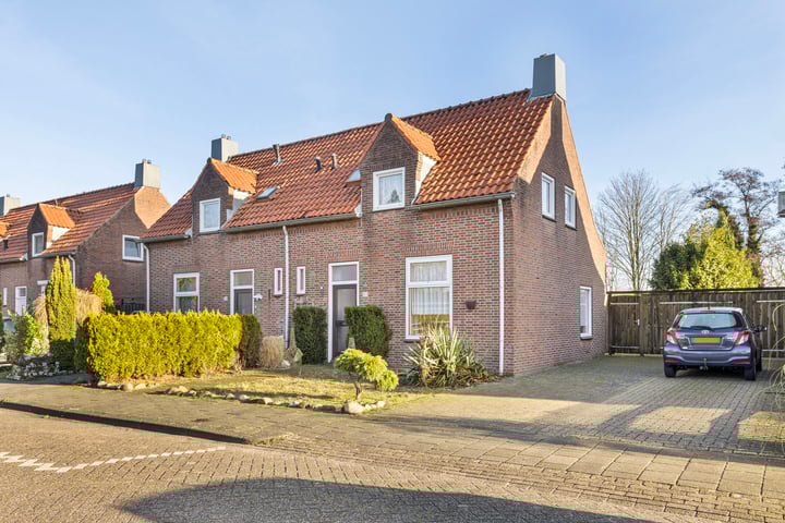 Kloosterstraat 16 in Nieuwkuijk foto