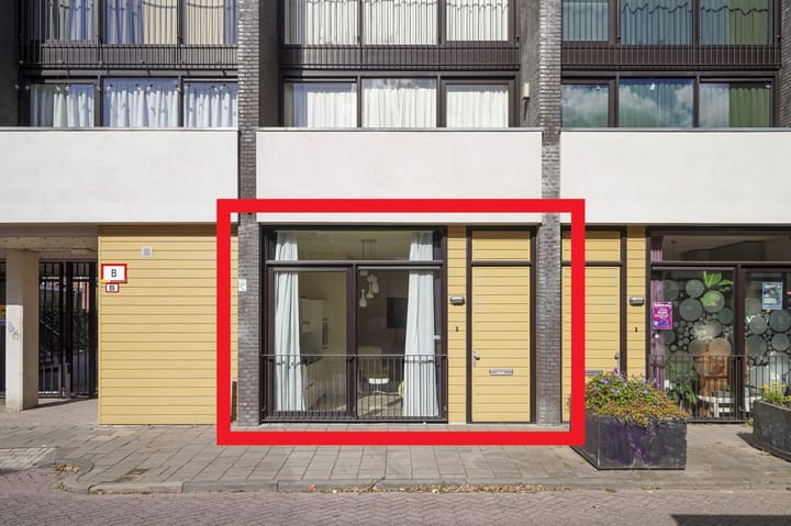 Kloosterstraat 49-37 in Tilburg foto