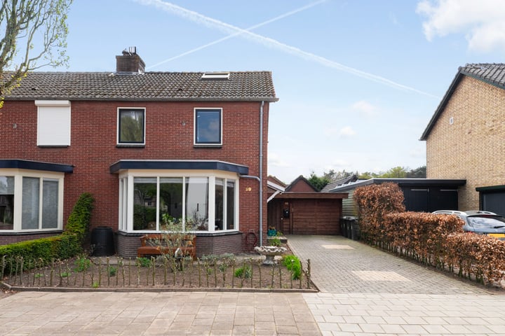 Kloosterstraat 99 in Eerbeek foto