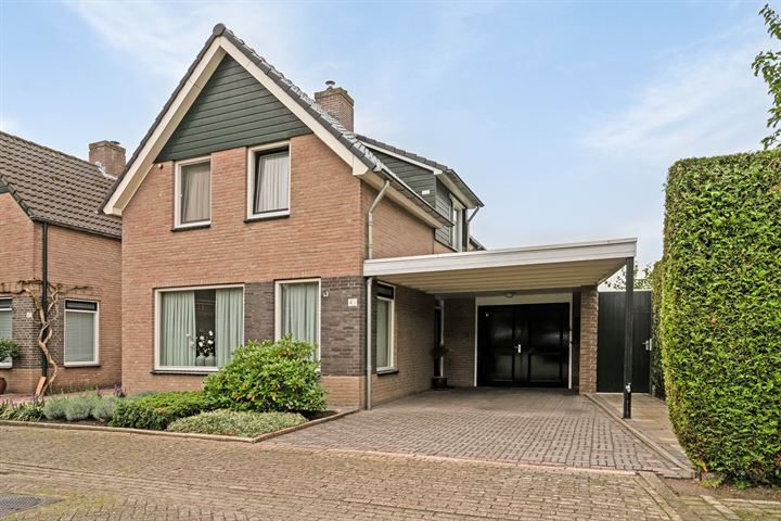 Kloostertuin 49 in Beek en Donk foto