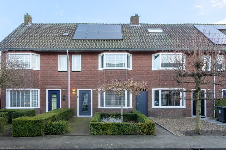 Kloosterweide 18 in Helmond foto