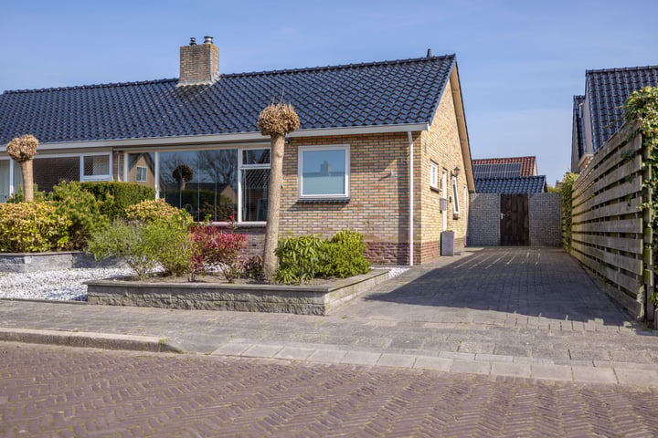 Klysterstrjitte 15 in De Westereen foto