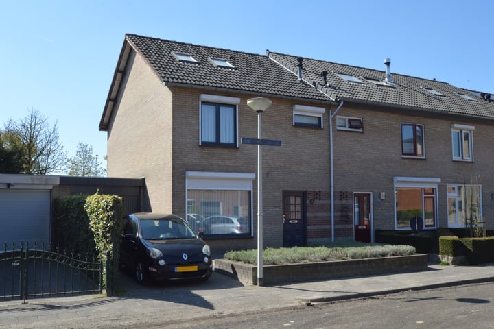 Knippenbergstraat 17 in Deurne foto
