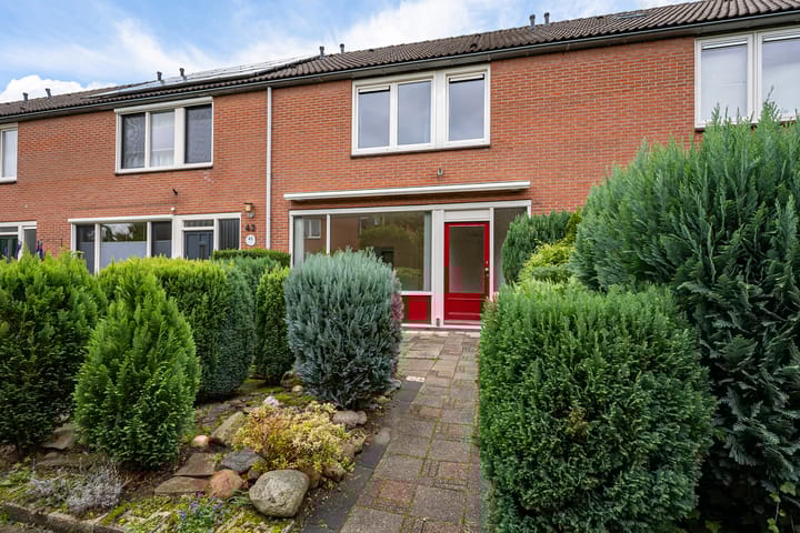 Knottenplat 44 in Eelde