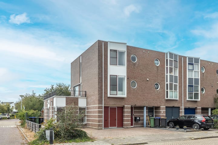 Koekoek 1 in Heemskerk foto