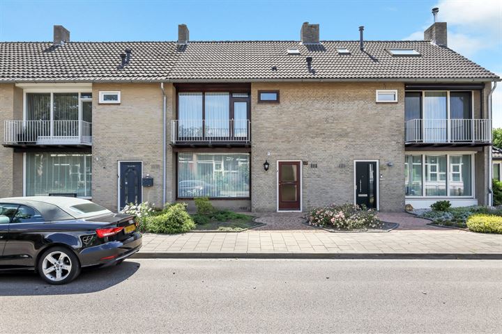 Koekoekstraat 12 in Helmond foto